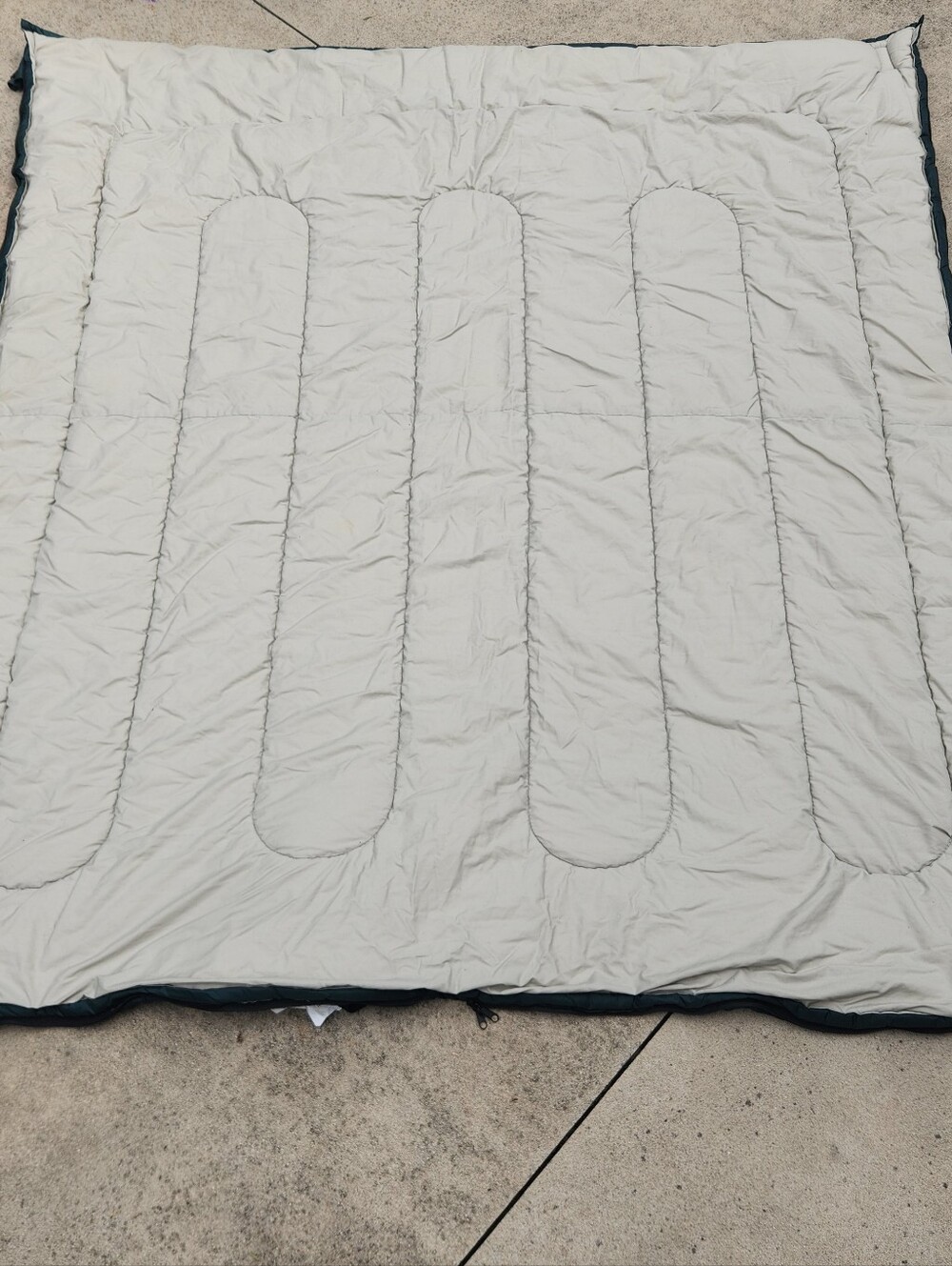 Adult LL BEAN 40° Teal Puffer Sleeping Bag - Picture 8 of 15